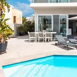 Ixoria With Private Pools By Arcocollection Vilă St. Julian's
