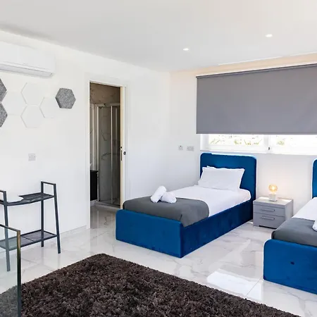 Ixoria With Private Pools By Arco Collection San Ġiljan