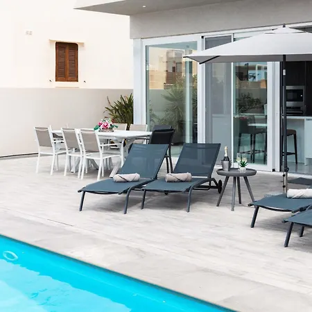 Ixoria With Private Pools By Arcocollection