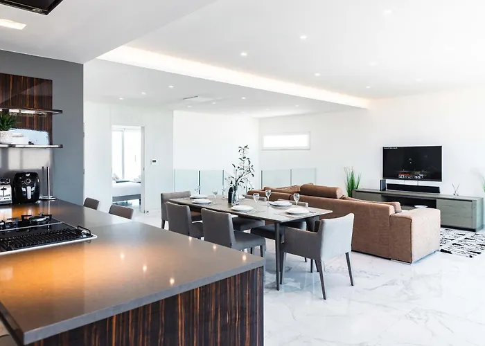 Ixoria With Private Pools By Arco Collection San Julián