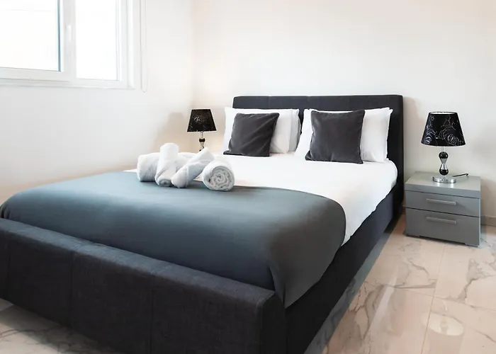 Villa Ixoria With Private Pools By Arco Collection *