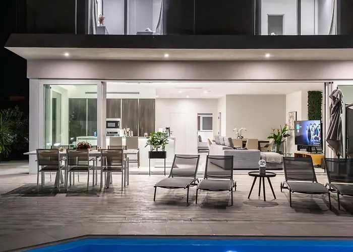 Villa Ixoria With Private Pools By Arco Collection San Julián