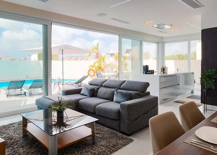 Villa Ixoria With Private Pools By Arco Collection